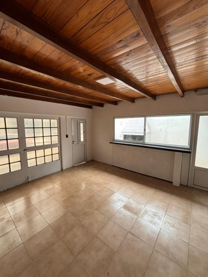 Casa al frente + Departamento interno | Barrio Mayoraz