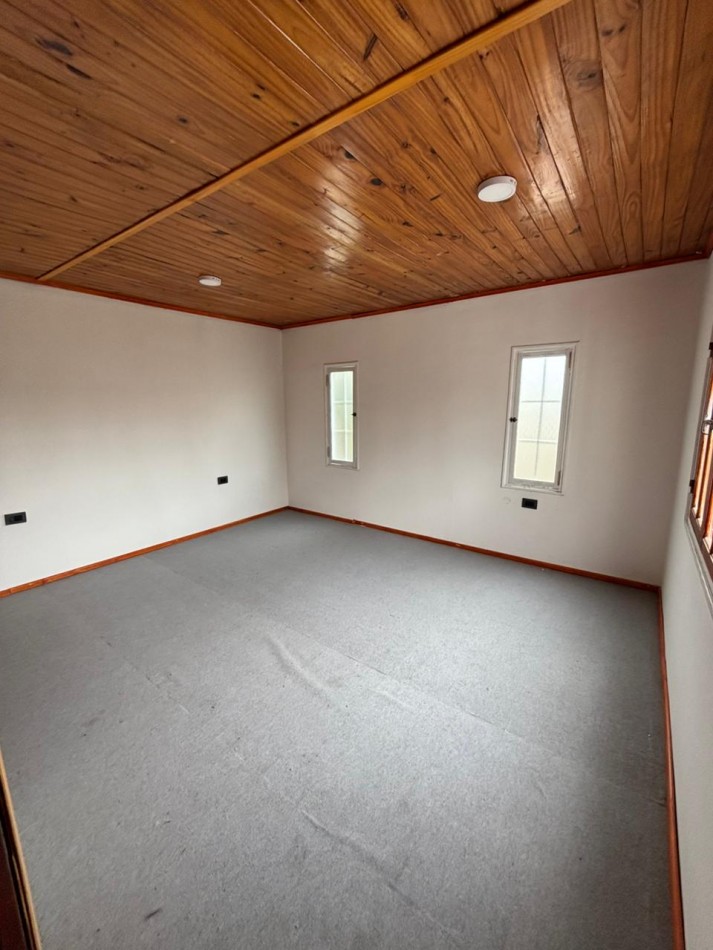 Casa al frente + Departamento interno | Barrio Mayoraz