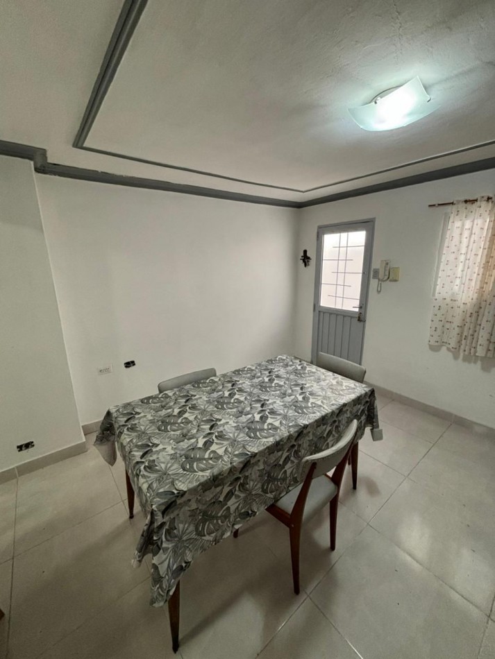 Casa al frente + Departamento interno | Barrio Mayoraz