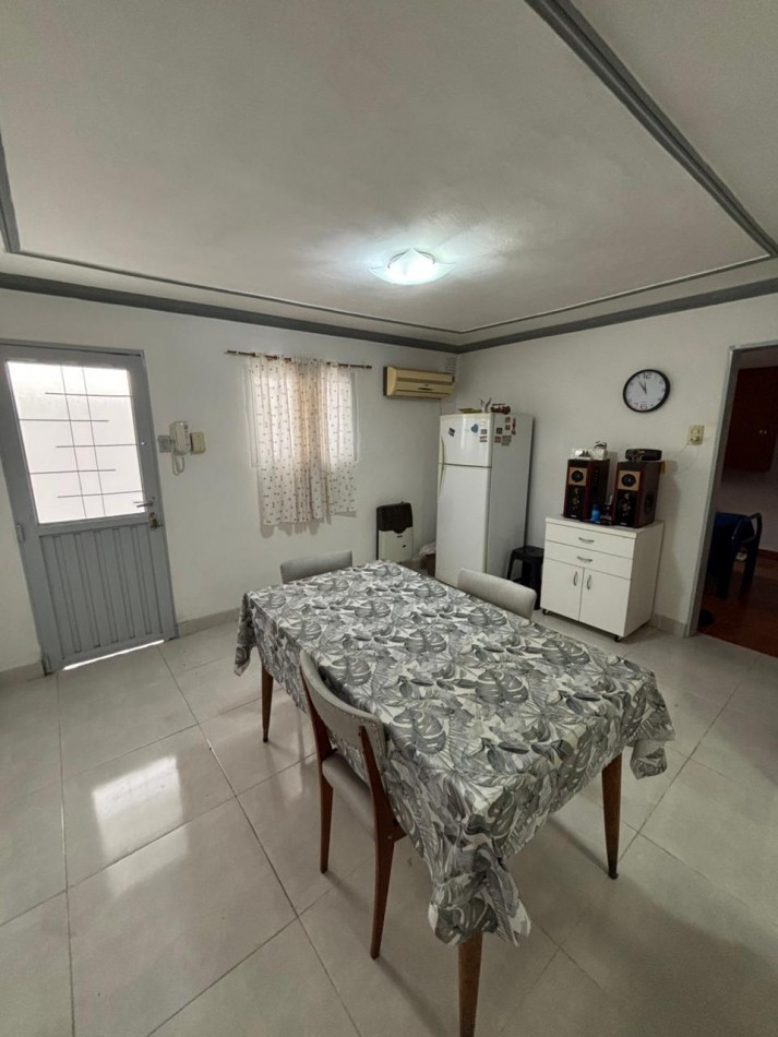 Casa al frente + Departamento interno | Barrio Mayoraz