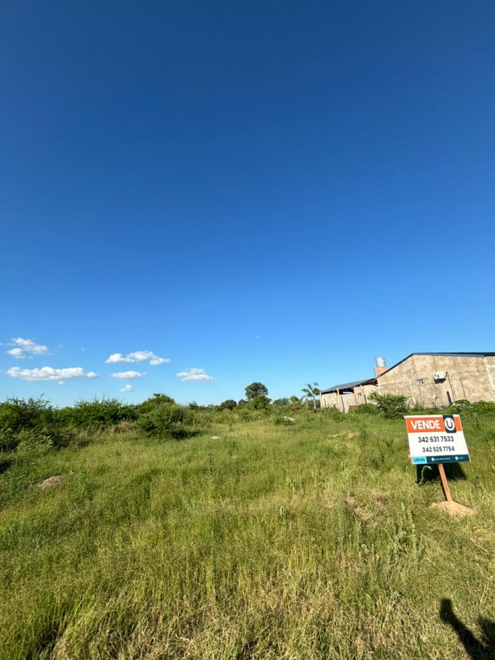 ¡OPORTUNIDAD UNICA: 1680 m2 DE PURO POTENCIAL EN ARROYO LEYES!