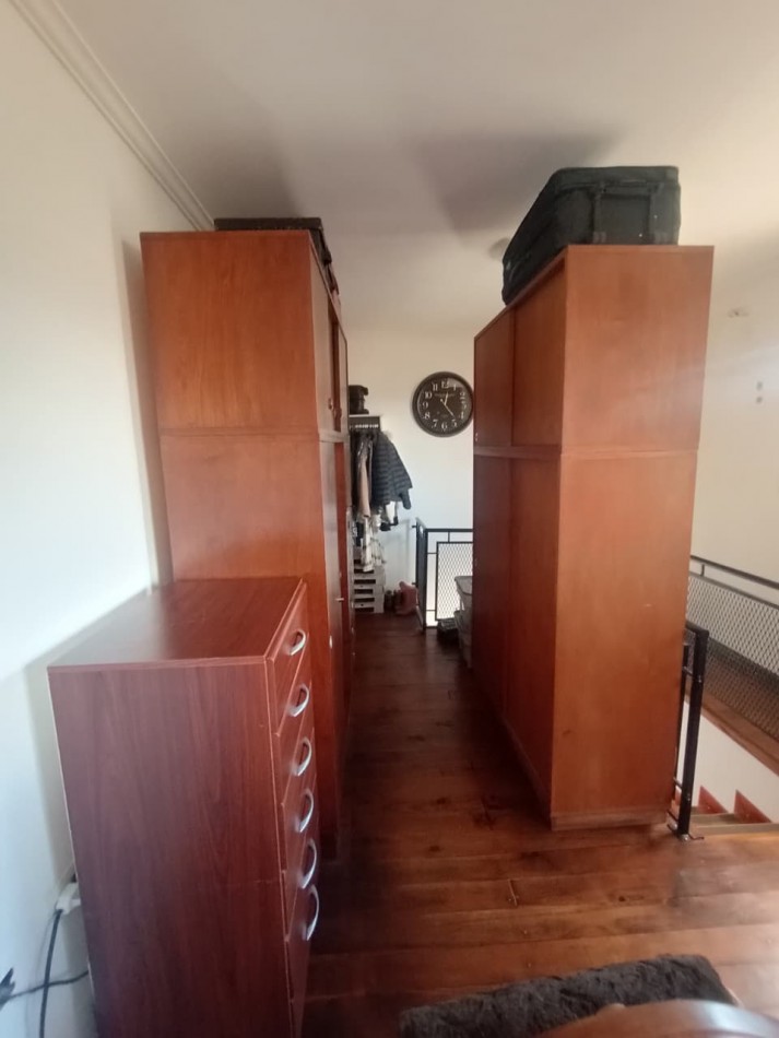 PH en venta — Casa al frente en excelente estado
