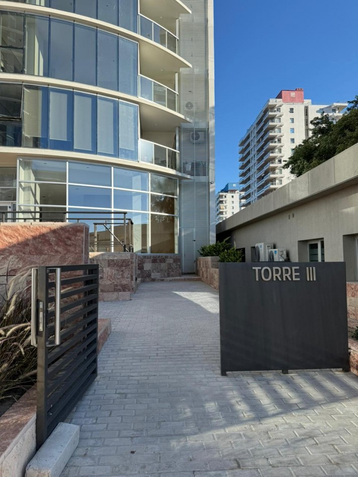 ALQUILER | Unidad Premium 1 dormitorio a estrenar en Amarras Center 3 - Piso 17