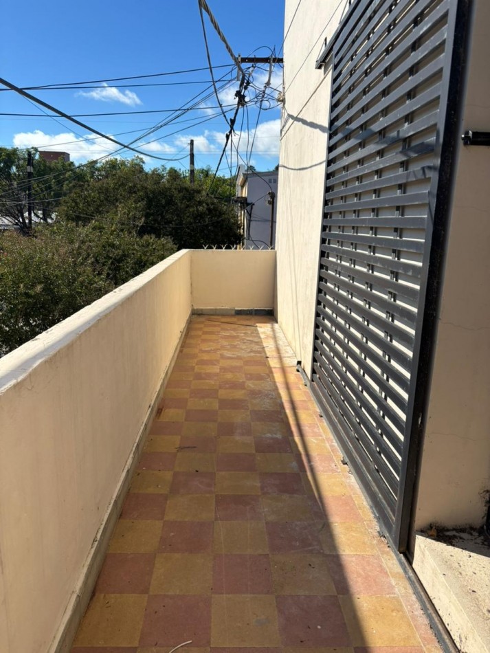 Venta - Planta Alta en Regimiento 12 de Infanteria al 800 - Guadalupe