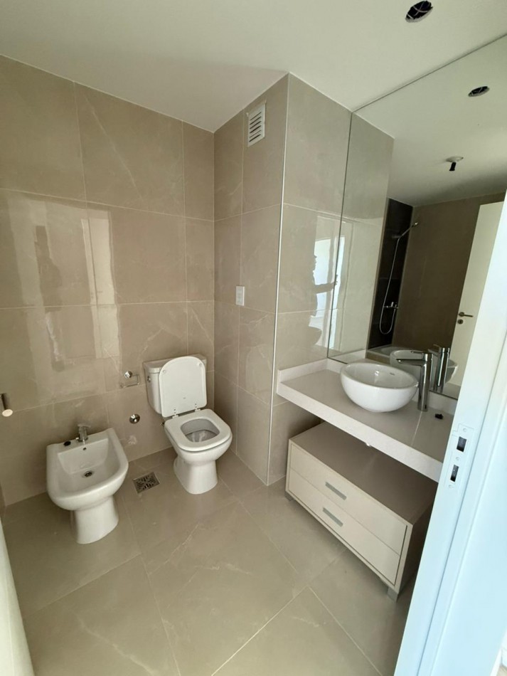 ALQUILER Unidad Premium 1 dormitorio a estrenar en Amarras Center 3 - Piso 11