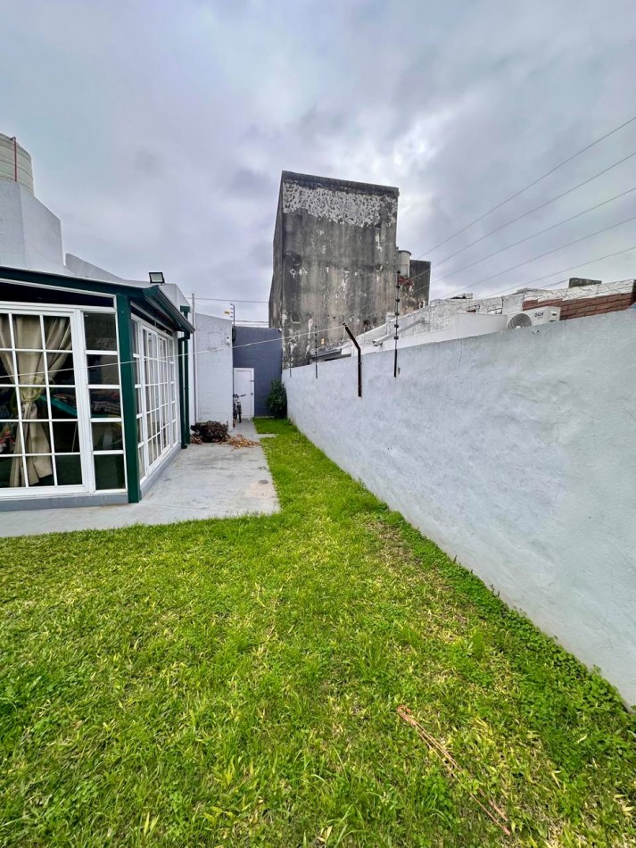 CASA EN VENTA - BARRIO MAYORAZ - PJE HUDSON 6228