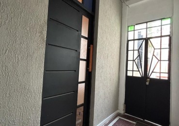 Interno plena peatonal San Martin refaccionado a nuevo