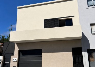 Venta - Planta Alta en Regimiento 12 de Infanteria al 800 - Guadalupe